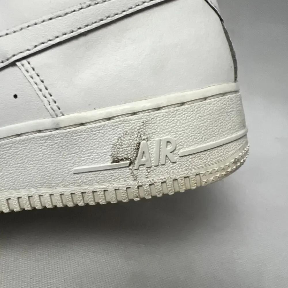 Nike Air Force 1 Low Triple White Youth Size 6.5 Y 314192 117